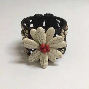 Artisan Cuff Handmade Howlite Flower Cream Gemstone Bracelet Macrame Boho NEW - Picture 1 of 13