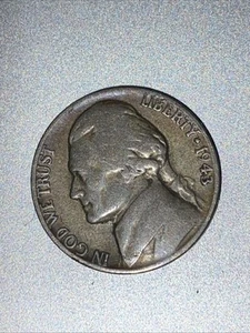 1943 P Five Cent War Jefferson Nickel Large P Letters On Rim - Picture 1 of 2