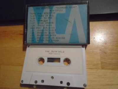 RARE OOP Outfield CASSETTE TAPE Diamond Days 1990 FOR YOU Tony Lewis ALVIN LEE ! Foto 1 de 2