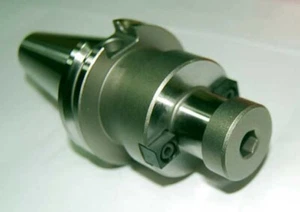 "Soporte de fresadora de carcasa CNC CAT 50 1-1/4" X 5,50" 20 K RPM@ G6,3 - Salida de 0004""" - Imagen 1 de 1