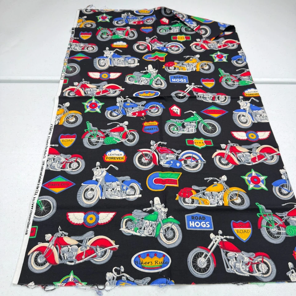 Tela Cranston Motocicletas Cerdos Negro Acolchado Algodón 36x43 1 Yarda Foto 1 de 4