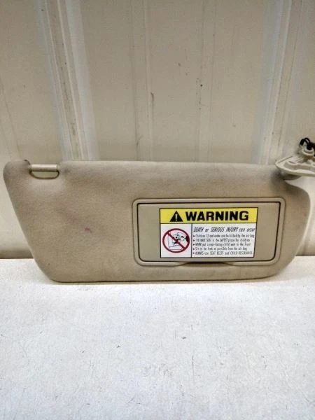 2004 HYUNDAI SANTA FE PASSENGER RIGHT SUN VISOR OEM USED TESTED  - Image 1 of 4