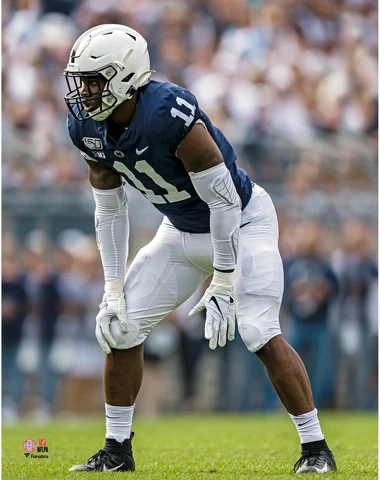 Micah Parsons Penn State Nittany Lions Unsigned Reading The Offense Photo Cover
