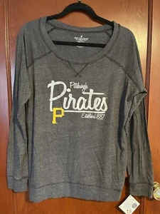 NWT Women's Pittsburgh Pirates Long Sleeve T-Shirt, Size Large - Picture 1 of 3