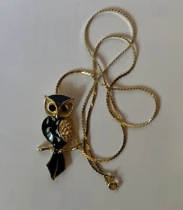 Black & White Enamel Owl Pendant Necklace on 23” Gold Tone Chain - Picture 1 of 3