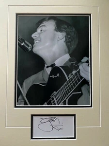 GERRY MARSDEN - CHART TOPPING SUPERSTAR - EXCELLENT SIGNED PHOTO DISPLAY - Picture 1 of 1