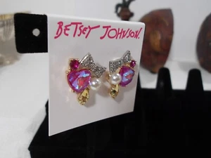 Earrings BY: Betsy Johnson ~ PINK Hearts Bejeweled Sliver Bows Studs ~ NOC - Picture 1 of 6