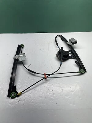 1993-1998 Volkswagen Jetta Right Front Passenger Window Regulator - Image 1 of 4
