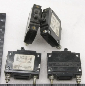 (4) Carlingswitch CA1-B0-34-610-121-D 10A Circuit Breaker 1Pole Panel Mount USED - Picture 1 of 3