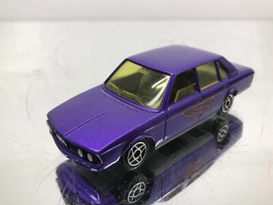 COUGAR 1304 BMW E12 530 SEDAN 1972 -PURPLE METALLIC 1:43- GOOD - 324 - Picture 1 of 5