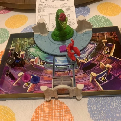 Vintage 2001 HARRY POTTER Heir of Slytherin Chapter Game  - Image 1 of 4