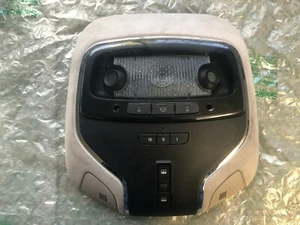 OEM 2015 MASERATI GHIBLI OVER HEAD DOME LIGHT LAMP SWITCH # 6700024714  - Imagen 1 de 5