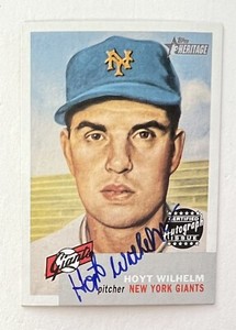 2002 Topps Heritage - Hoyt Wilhelm - Certified Autograph Issue - #RO-HW