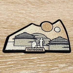 Parche Tatooine May the 4th Mystery Iron On Star Wars The Saga Edition - Imagen 1 de 3