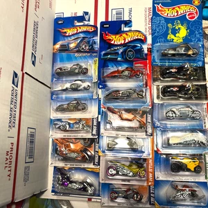 Hot Wheels Motorräder, 19 Stück, verschiedene Motorräder siehe Bilder #A - Bild 1 von 12