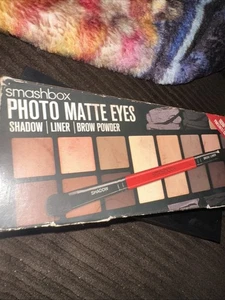 Smashbox PHOTO MATTE EYES Shadow/Liner/Brow Powder Palette. - Picture 1 of 3
