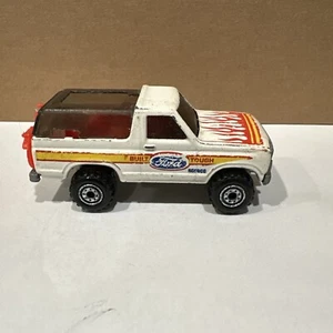 1980 Hot Wheels White Ford Bronco Red Motorcycle Flames Built Ford Tough Vintage - Picture 1 of 7