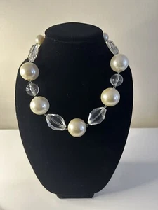 Jumbo Pearl with faceted crystals short necklace - Picture 1 of 4