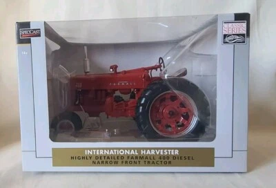 New SpecCast Diecast Int'l Harvester Farmall 400 Diesel NF Tractor 1:16 ZJD1924 - Image 1 of 4