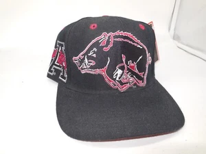 1H Vtg Arkansas Razorback Zephyr GRAF-X Big Boss Hog Fitted Hat Cap Sz 7 1/8 - Picture 1 of 5