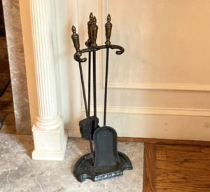 Vintage Antique Sturdy Cast Iron Hammered Arts and Crafts Era Fireplace Tool Set - Picture 1 of 17