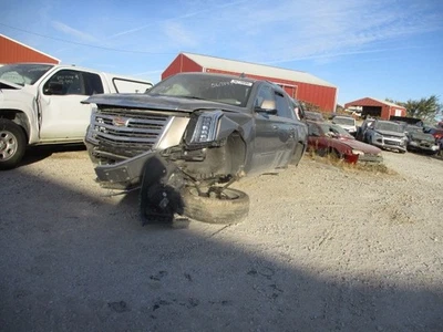 Used Differential Carrier Assembly fits: 2018 Cadillac Escalade esv front axle G - Image 1 of 4