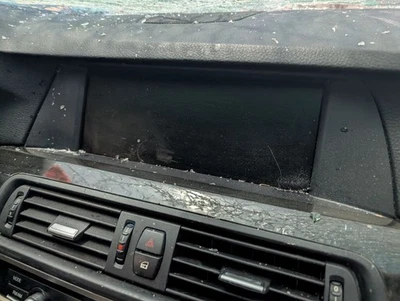 Info-GPS-TV Screen Display Screen Front Dash Fits 11-16 BMW 528i 812959 - Image 1 of 4