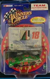Bobby Labonte 2001 Team Authentics Winners Circle 1:64 Diecast Firesuit - Picture 1 of 2