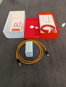 2 OnePlus Chargers (OEM Dash & Warp) + OnePlus 3 Box w/ Inserts | OEM Cables - Picture 1 of 13