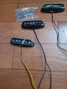 Vintage Alnico 5 Stratocaster Strat E-Gitarre Tonabnehmer Set mit schwarzen Abdeckungen - Bild 1 von 6