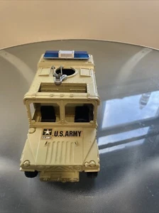 Toys United States Army Power Vehicle Playset with K-9 Used - Picture 1 of 6