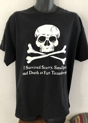 Vintage I SURVIVED SCURVY, SMALLPOX & DEATH At Fort Ticonderoga Mens T-shirt 2XL - Image 1 of 4