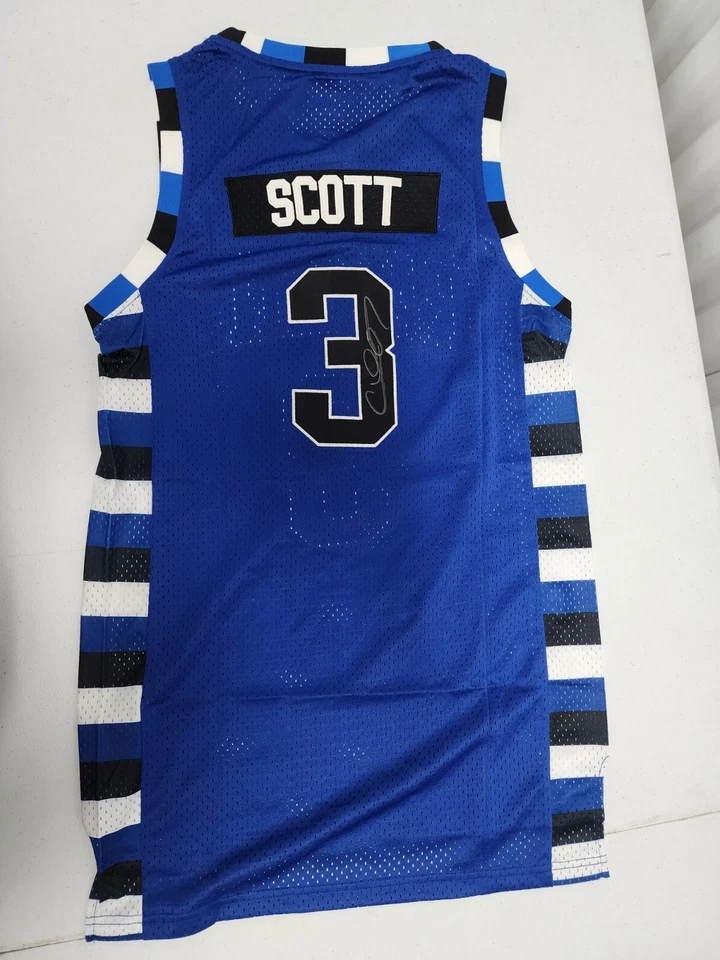 Camiseta deportiva de baloncesto autografiada pequeña Lucas Scott #3 One Tree Hill Ravens azul Foto 1 de 4