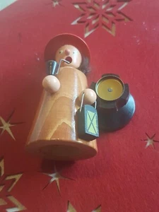 Räuchermännchen, Erzgebirge, Wichtel mit Laterne, farbig, Fellhaar, ungeraucht. - Bild 1 von 3