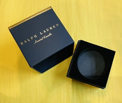 Ralph Lauren Caja de Regalo Azul Marino 3.75”L x 3.75”W x 5”H Caja de Velas Vacía Foto 1 de 4