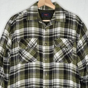 Wrangler Plaid Flannel Jacket Mens S Quilted Lined Outdoor Shacket 00s Y2K Green - Picture 1 of 11