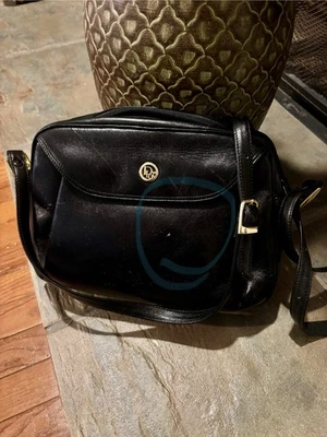 CHRISTIAN DIOR Logo Crossbody Shoulder Bag Leather Black Gold Italy 67MZ874 - Image 1 of 4