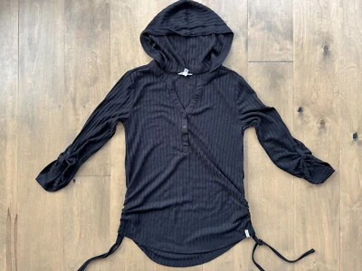 Traje de baño Billabong Lovechild Beach cubierta semi transparente con capucha negro talla pequeña Foto 1 de 4