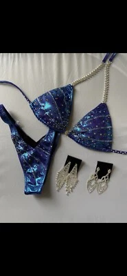 Traje de competición NPC (figura) Foto 1 de 4