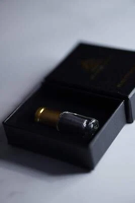 Auténtico Ithmid Kohl Premium | Kohl árabe tradicional para el cuidado de los ojos y la belleza Foto 1 de 4