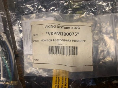 Monitor de microondas VKPM100075 Viking y enclavamiento secundario Foto 1 de 2