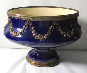 Cuenco central grande de porcelana PAUL MILET (Francia) SEVRES con soportes de bronce, c. 1930 - Imagen 1 de 8