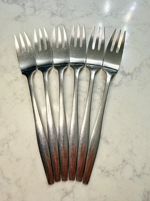 DANSK INT'L DESIGNS FINLANDIA 6 VARIACIÓN V HORQUILLAS DE CENA DE 3 DIENTES 8" Foto 1 de 4