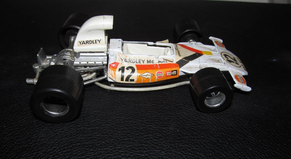 Polistil fundido a presión vintage 1974 - Yardely Mclaren M19-F.1 escala 1/25 Foto 1 de 4