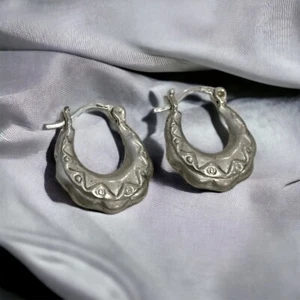 Sterling Silver 925 Puffy Small Hoop Earrings B219 - Picture 1 of 5