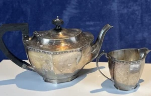 Vintage Sheffield Silver Plate Coffee Pot Teapot EPNS England And Creamer Set - Picture 1 of 22