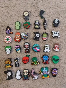 Crocs Shoe Charms Horror Movies 32 Pieces Spooky Scary Halloween Ghost Reaper - Picture 1 of 7