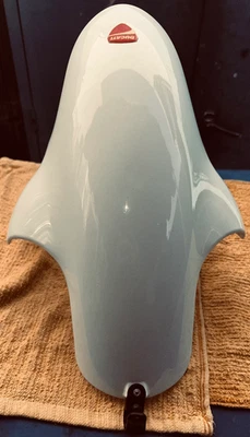 Ducati 748 916 996 998 Front Mudguard Fender White OEM 56410181A - Image 1 of 4