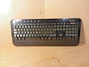 MICROSOFT 1477 Black Wireless Keyboard 2000 Wireless NO Receiver - Picture 1 of 6