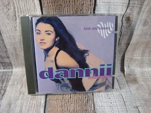 Dannii Minogue Love and Kisses CD - Bild 1 von 4